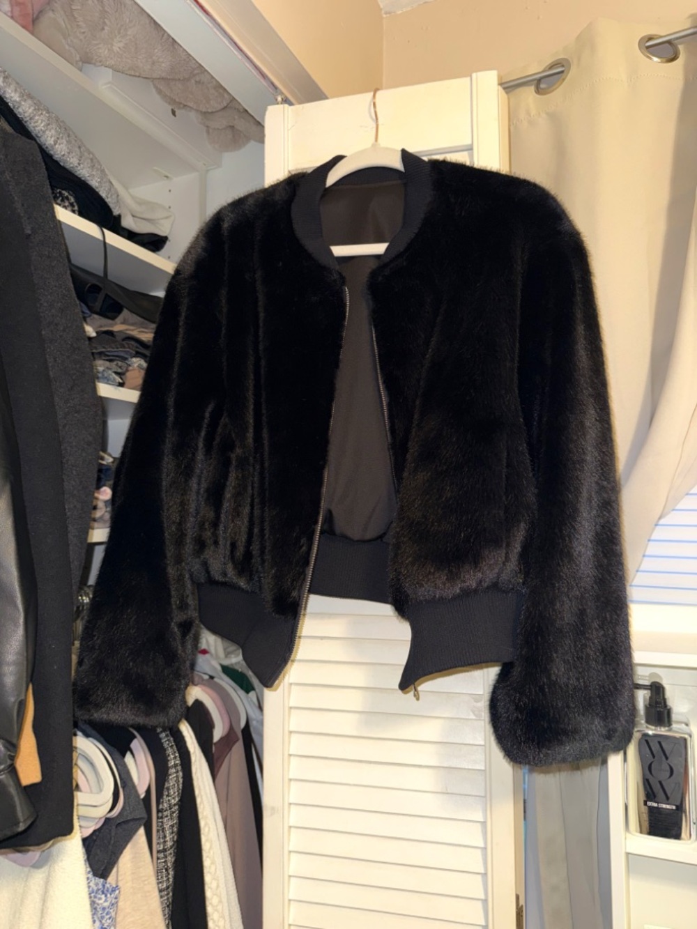 H&M Cropped Fur Zipper Coat